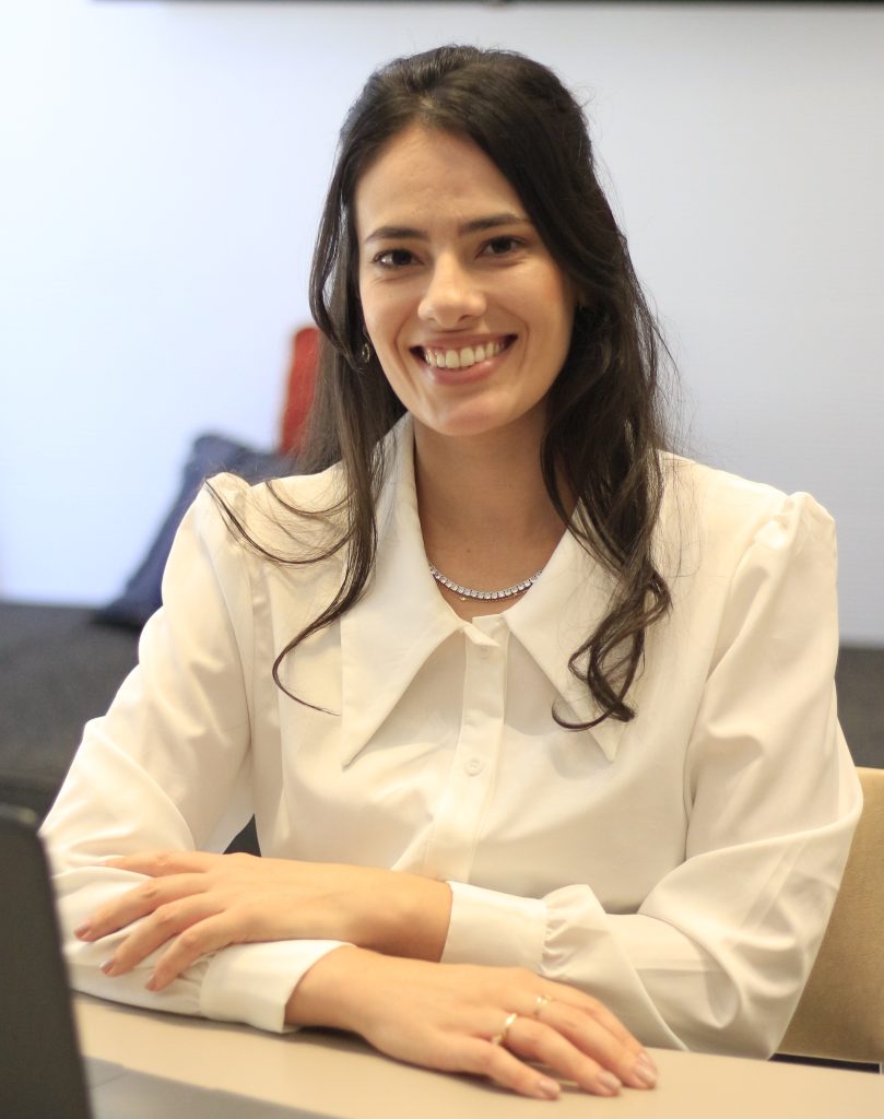 Dra. Ana Paula
